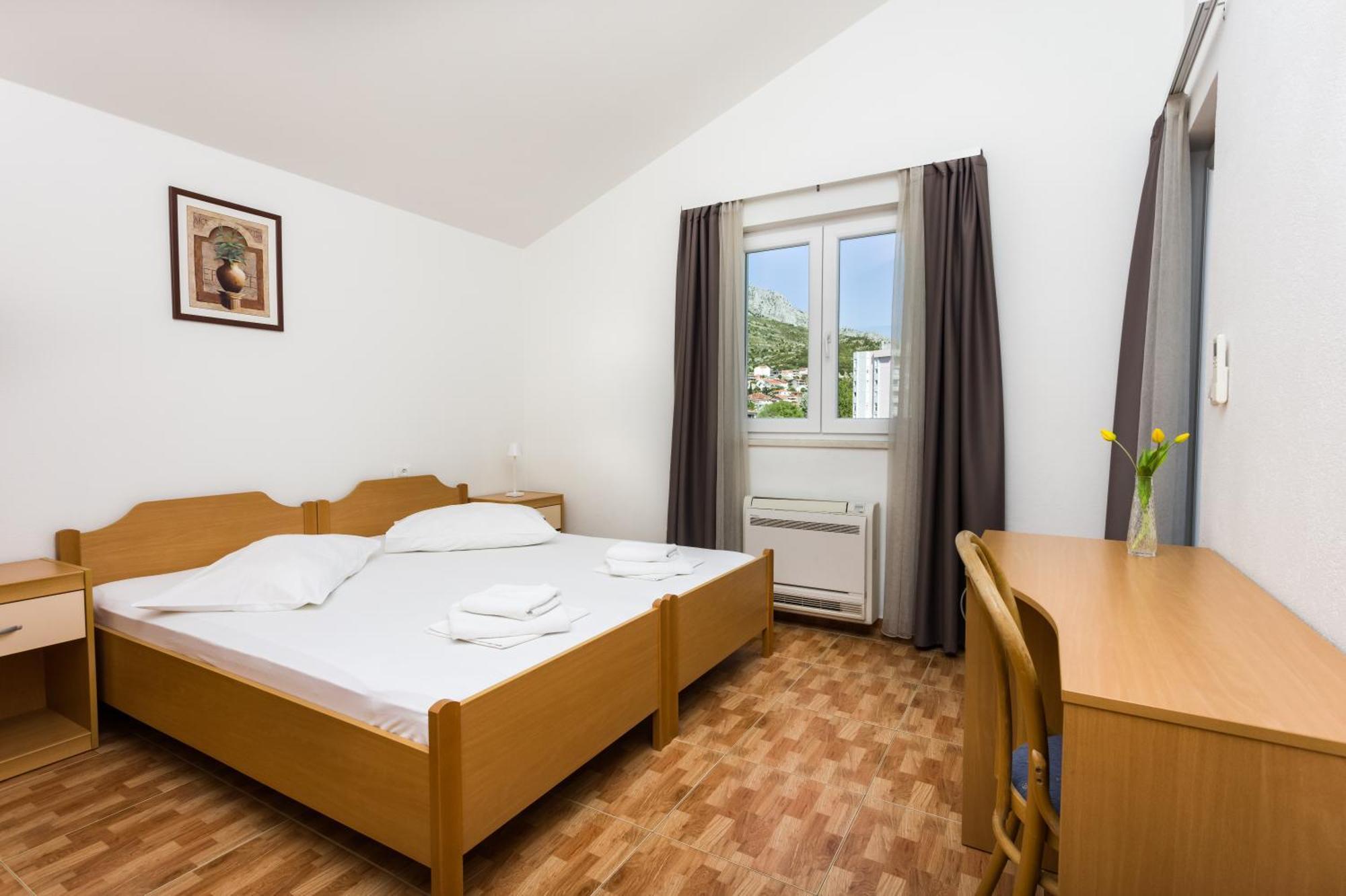 Villa Toni Dugi Rat Ngoại thất bức ảnh