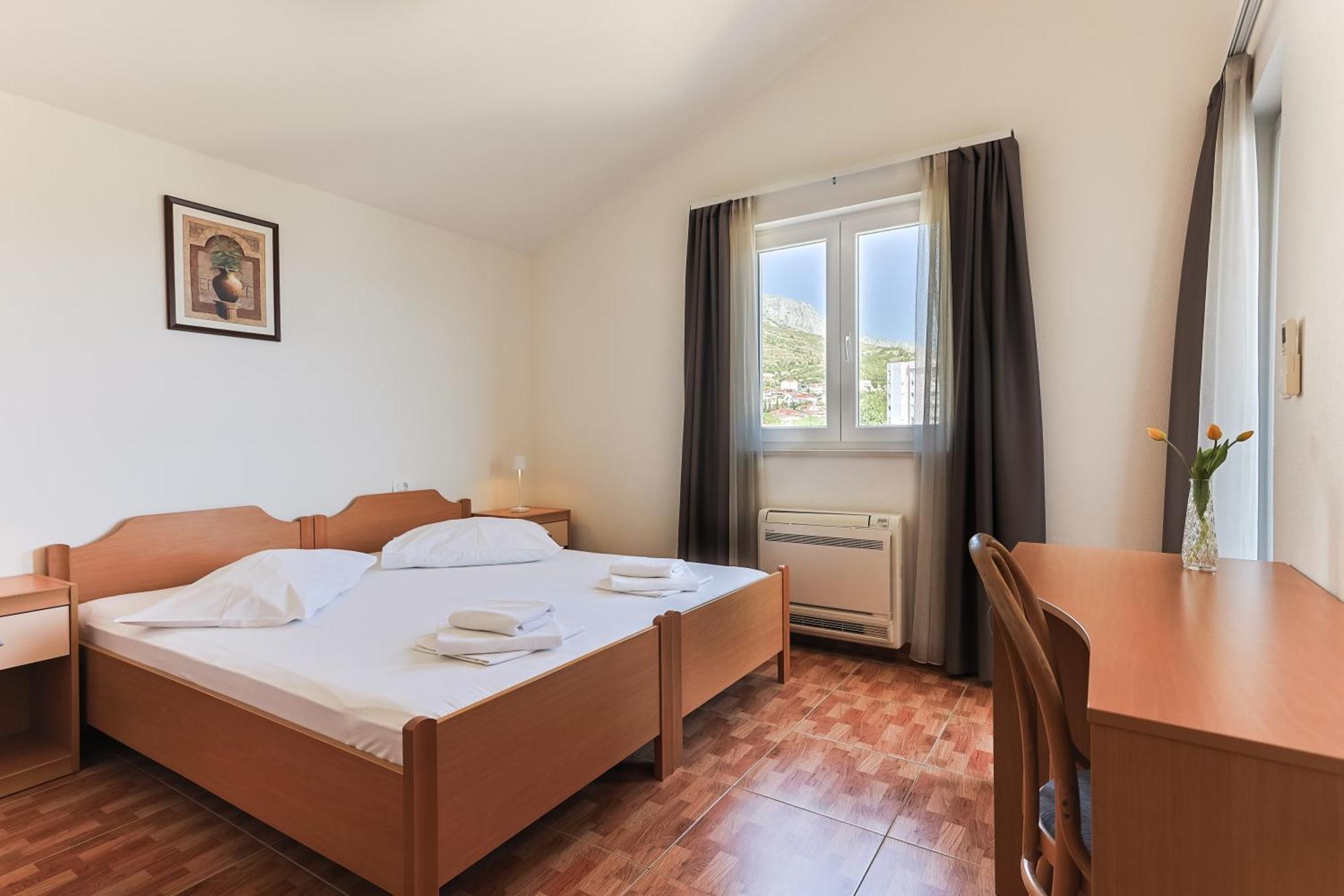 Villa Toni Dugi Rat Ngoại thất bức ảnh